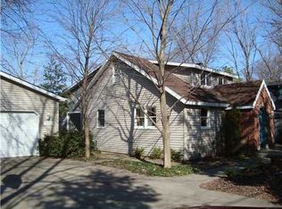 15486 Park Lake Rd, East Lansing, MI 48823