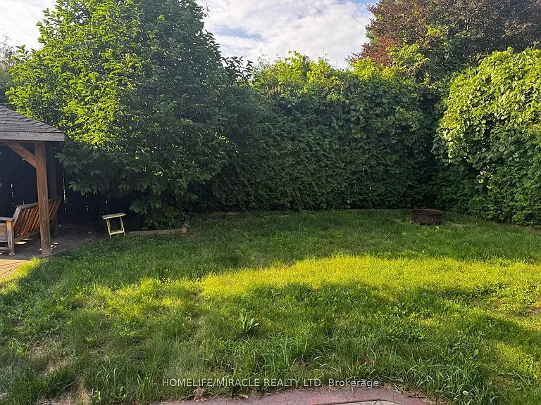 920 Willowdale Ave — Photo 18