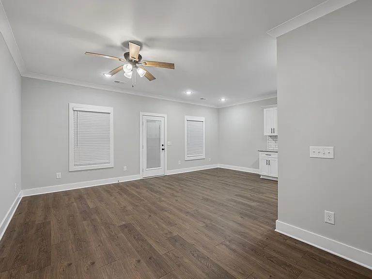 2624 S Main St #14 — Photo 12