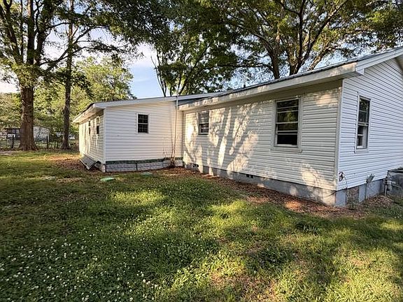 2nd image of 156 Silver Cir