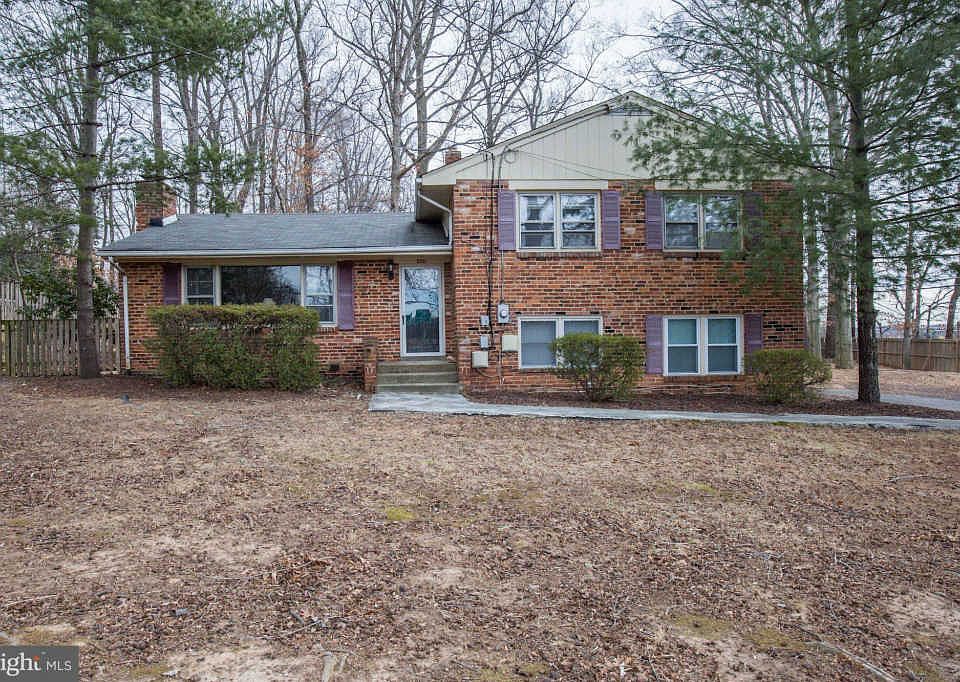 1st image of 2911 Swanee Ln