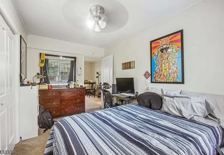 390 Morris Ave #8 — Photo 17