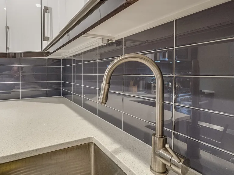 142 Newark Ave #301 — Photo 10