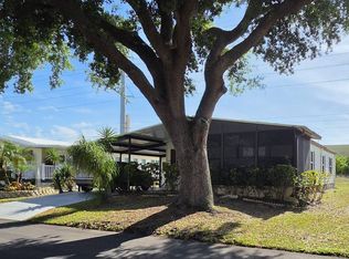 5644 Axminster Dr, Sarasota, FL 34241