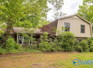 6317 Homestead Rd, Huntsville, AL 35811