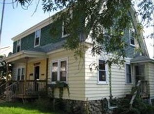 18 Bauer St, Worcester, MA 01603