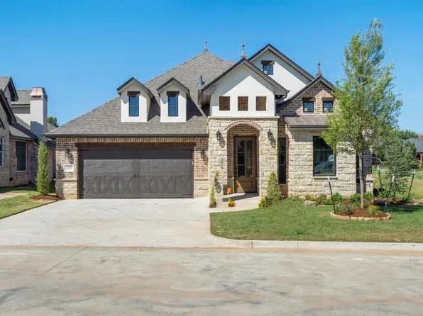 5609 Cottontail Ln, Edmond, OK 73025