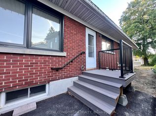 2177 Dublin Ave #B, Ottawa, ON K2C 0X7