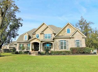 307 Stacy Ln, Warner Robins, GA 31088