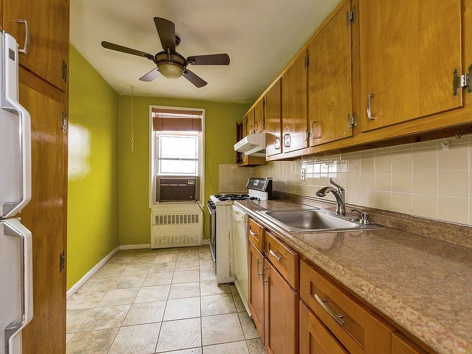 1st image of 15015 79th Ave APT 6F
