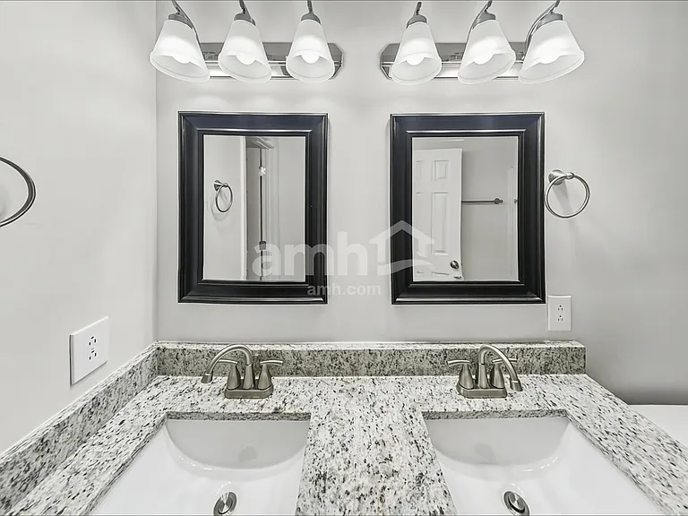 1856 Portview Dr — Photo 10