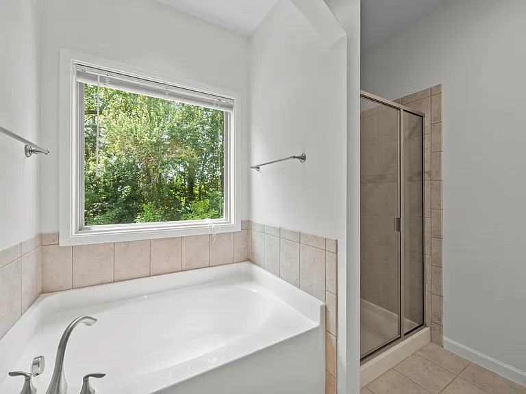 Oversized Soaker Tub