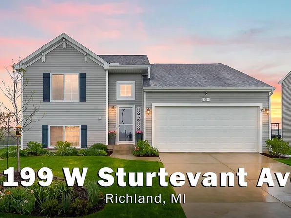 8199 W Sturtevant Ave, Richland, MI 49083