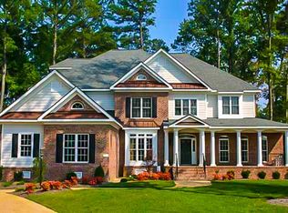 11 N Orchard Blossom Rd, Windham, NH 03087