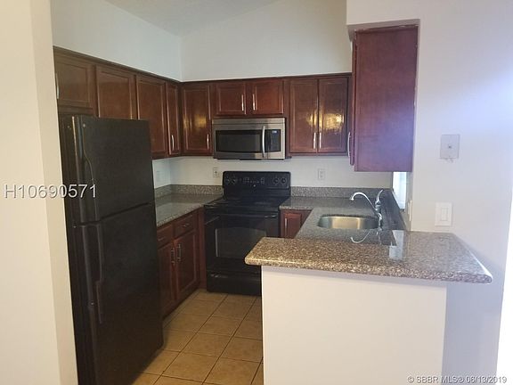 4th image of 7620 Westwood Dr APT 217