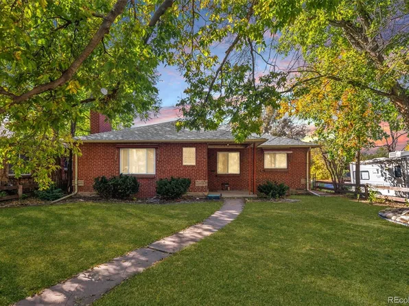 2089 Joliet Street, Aurora, CO 80010