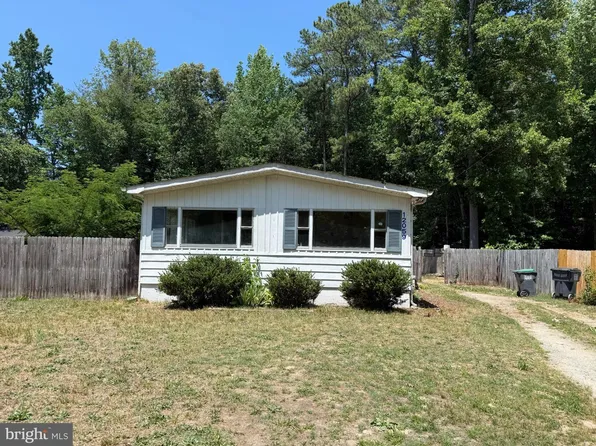 12059 Red Pine Rd, Ruther Glen, VA 22546