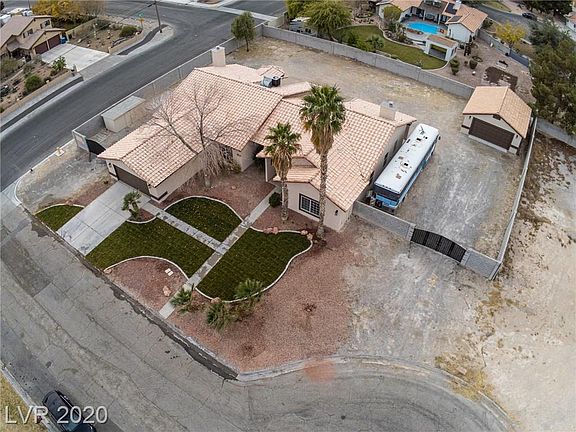 4th image of 5128 Hickam Ave