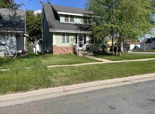 301 Grove St, Beaver Dam, WI 53916