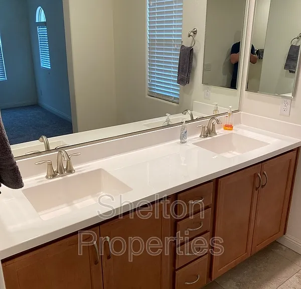 1723 N 208th Ave — Photo 10