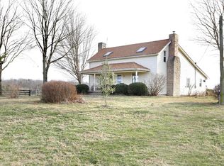 2065 Oregon Rd, Versailles, KY 40383