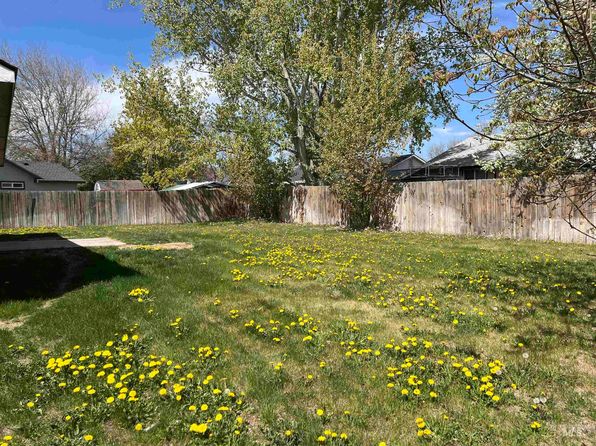1308 W Ryegrass Ct, Kuna, ID 83634