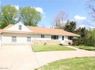 8610 Broadview Rd, Broadview Heights, OH 44147