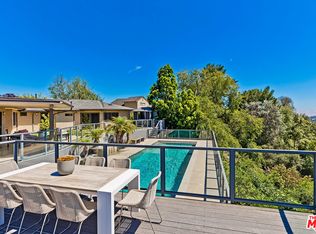 2205 Stradella Rd, Los Angeles, CA 90077