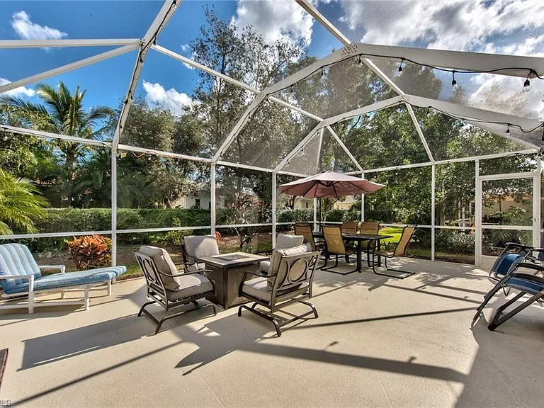 8207 Ibis Cove Cir #S — Photo 25