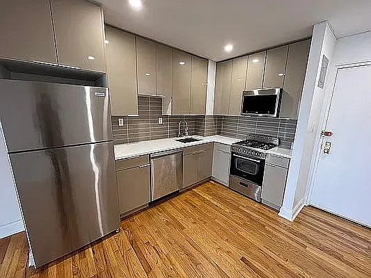 123-10 Ocean Promenade #2M — Photo 4