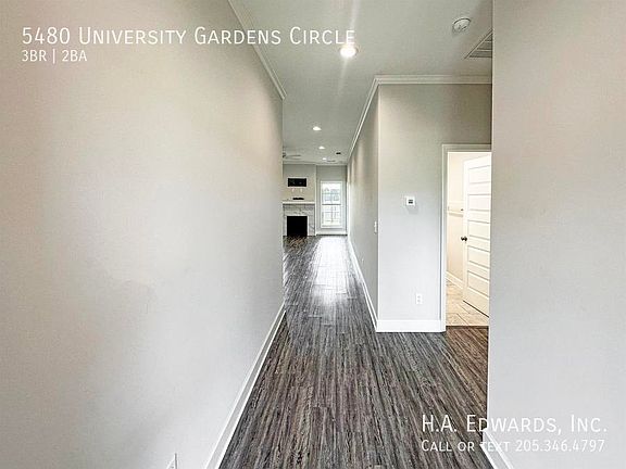 3rd image of 5480 University Cir