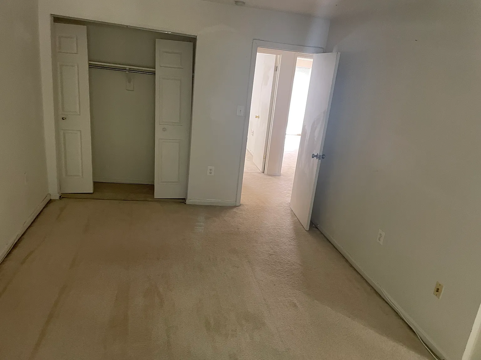 1 bed, 250 sqft, $1,100 — Photo 1