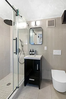 Rented by Compass | media 9