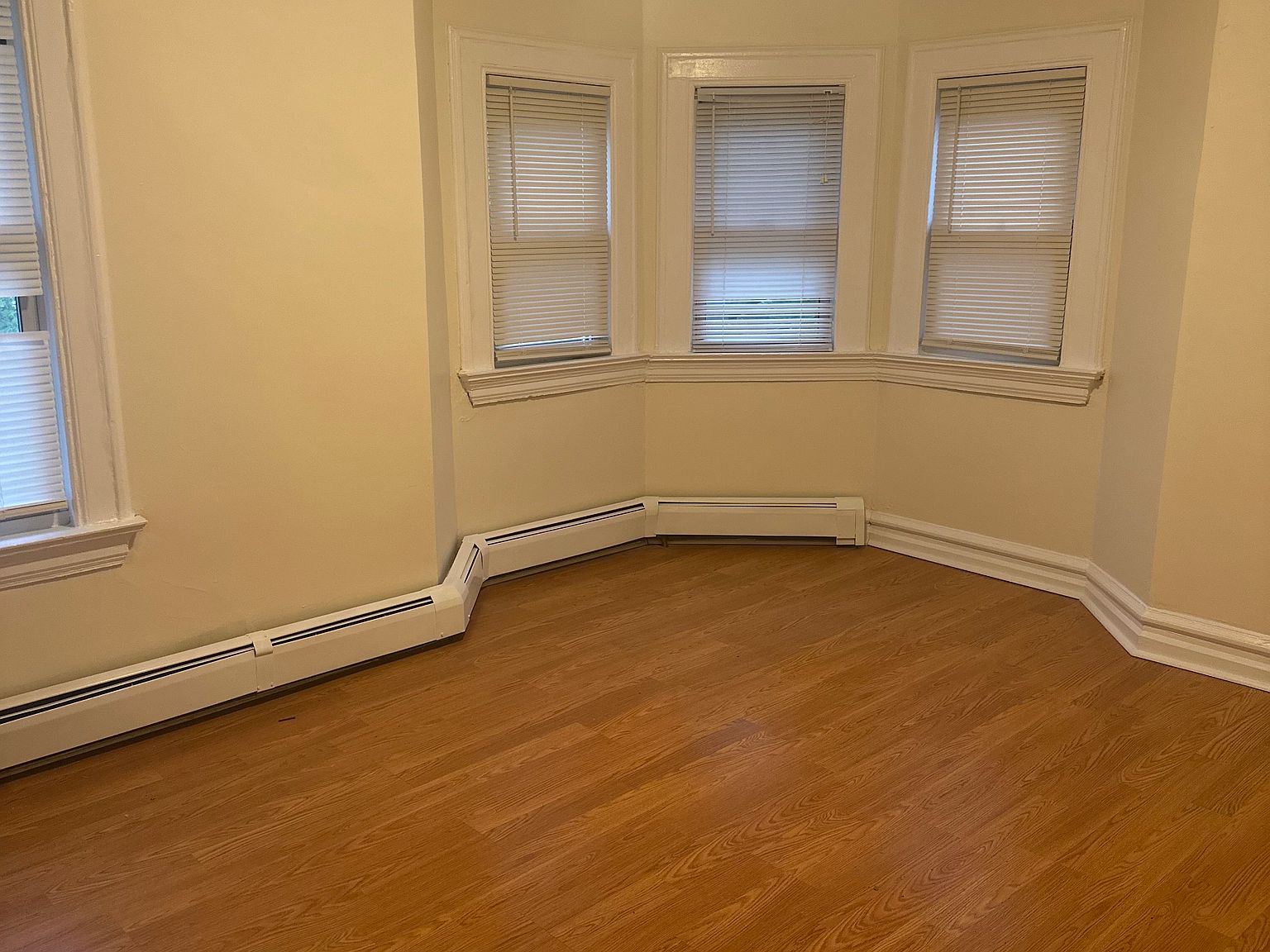 380 Main St FLOOR 2, Ridgefield Park, NJ 07660 | Zillow