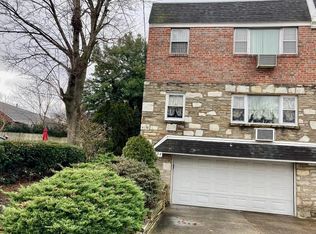 1734 Chandler St FLOOR 2, Philadelphia, PA 19111
