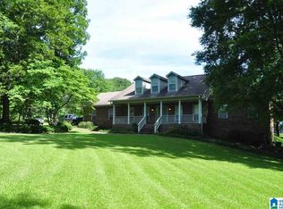 1511 Mission Hills Rd, Alabaster, AL 35007