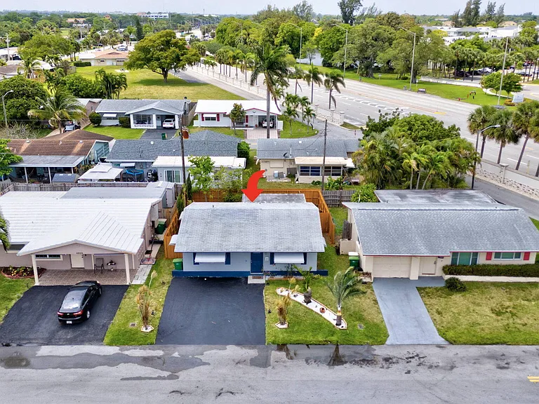 4901 NW 27th Way — Photo 32