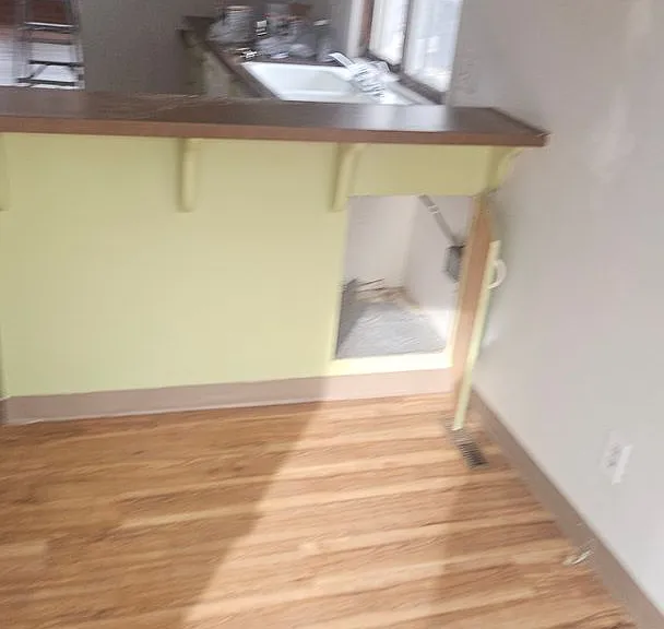 1209 Maple St — Photo 9
