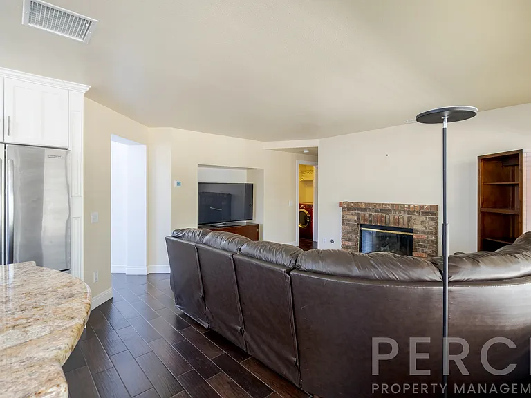 3770 Dunbarton Way — Photo 8