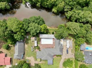 206 Creekside Dr, Leesburg, GA 31763