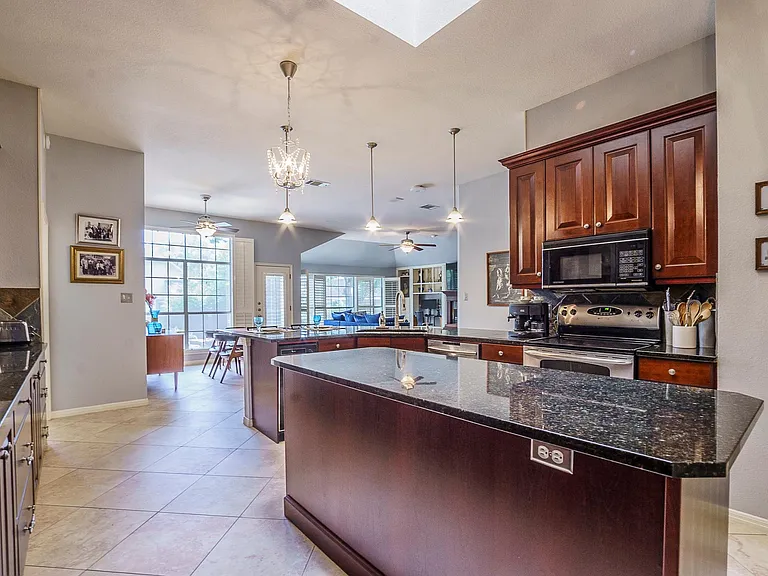 5201 Kite Tail Dr — Photo 10
