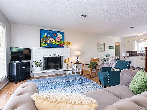 Living room into kitchen