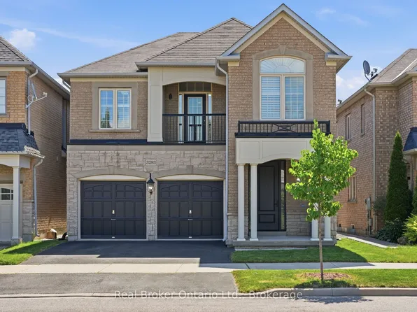 3293 Steeplechase Dr, Burlington, ON L7M 0N7