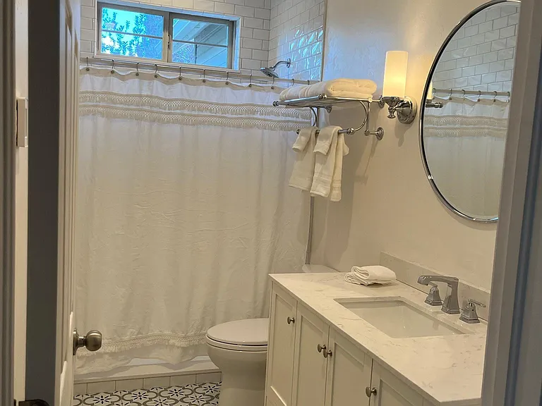 Ensuite Bath