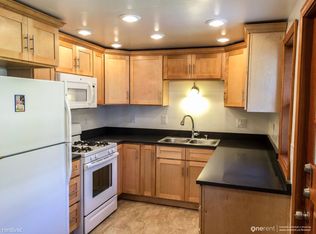 9254 24th Ave SW, Seattle, WA 98106