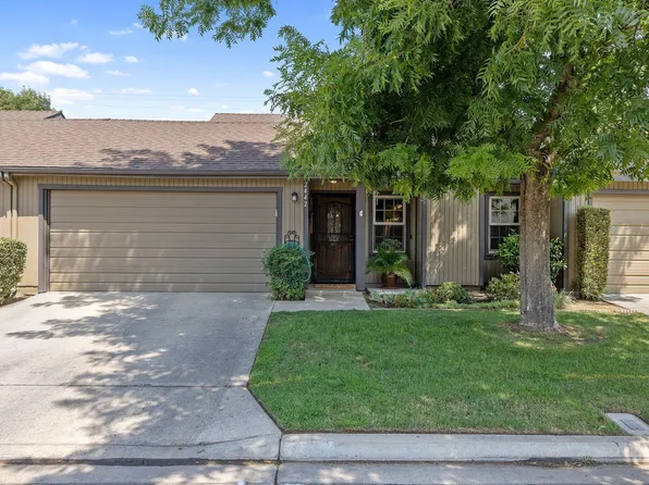 2442 E Tulare Avenue, Visalia, CA 93292