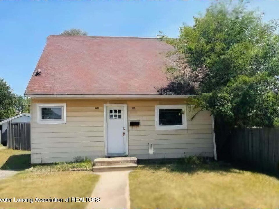 1st image of 1033 Raider St