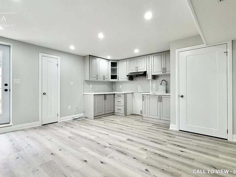 348 Mickey Ct #2