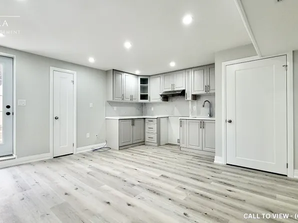 348 Mickey Ct #2, Milton, ON L9T 7N8