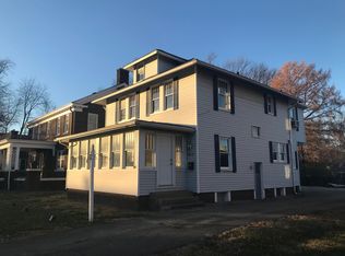 413 W Edwards St, Springfield, IL 62704